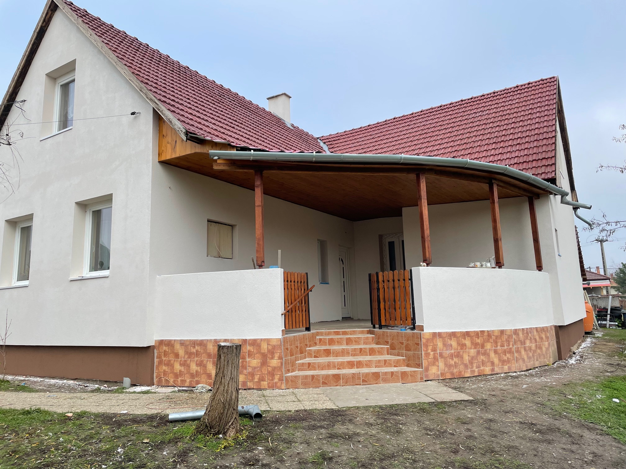 Homlokzatszigetelés referencia